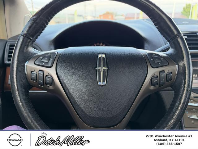 2014 Lincoln MKX Base