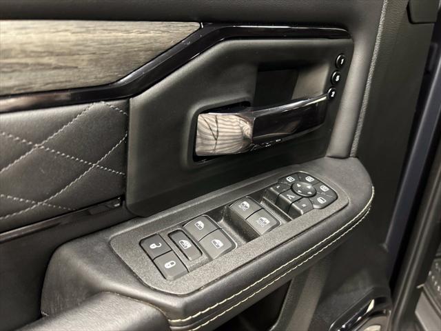 2025 Ram 3500 Limited Crew Cab 4x4 8 Box