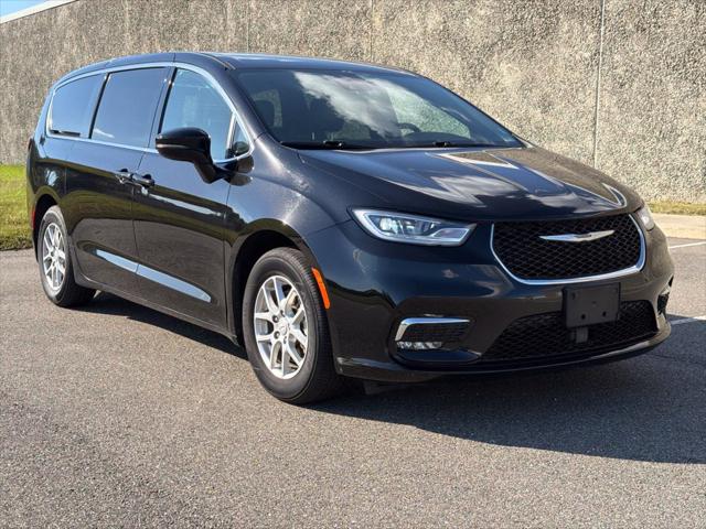 2025 Chrysler Pacifica Select 2025 Chrysler Pacifica Select