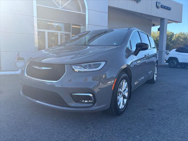 2025 Chrysler Pacifica Select 2025 Chrysler Pacifica Select