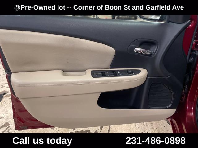 2011 Chrysler 200 Touring