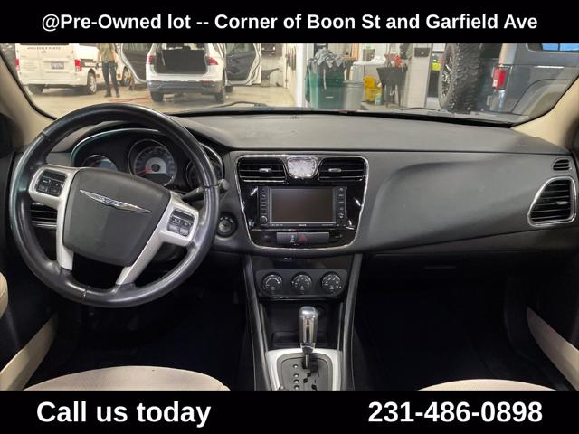 2011 Chrysler 200 Touring
