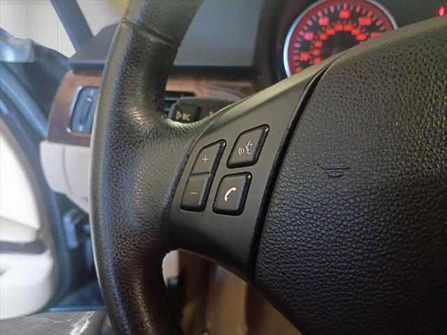 2006 BMW 325i 325i