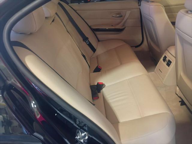 2006 BMW 325i 325i
