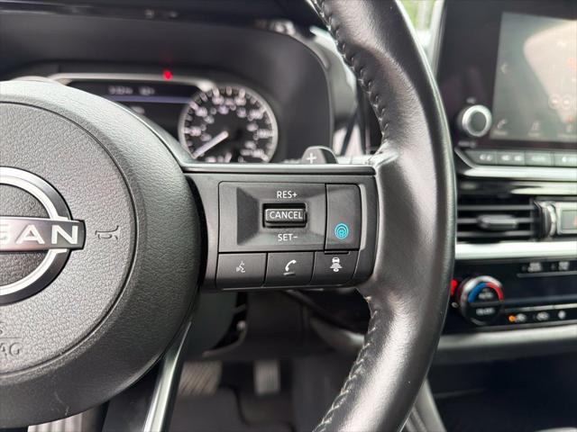 2025 Nissan Pathfinder SV 4WD