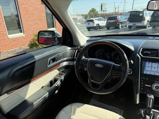2017 Ford Explorer Platinum