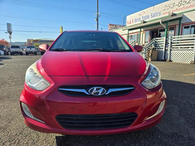 2012 Hyundai Accent SE