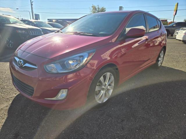 2012 Hyundai Accent SE