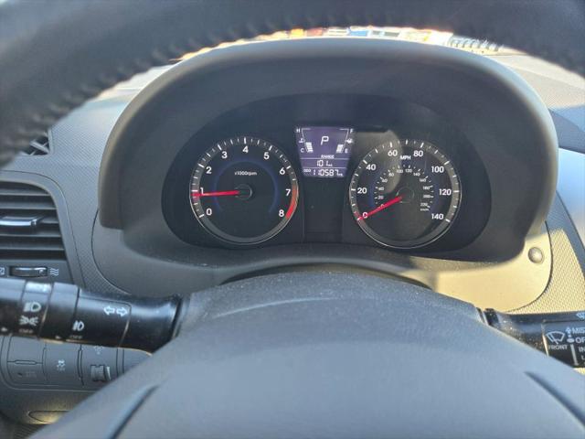 2012 Hyundai Accent SE