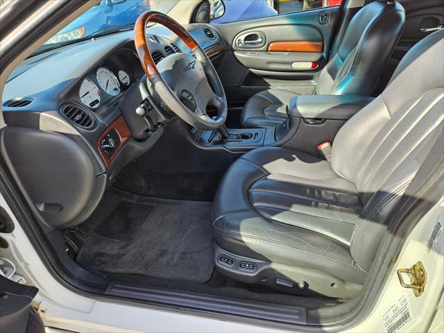 2001 Chrysler 300M Base
