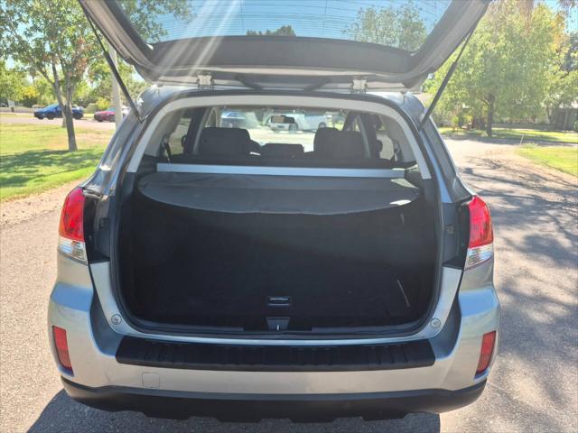 2011 Subaru Outback 2.5i Premium
