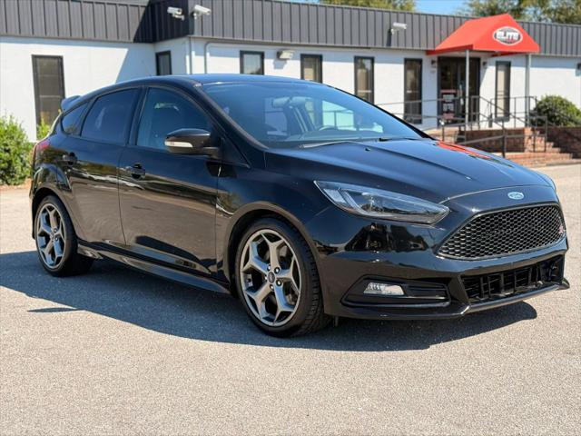 2017 Ford Focus ST Hatchback 4D