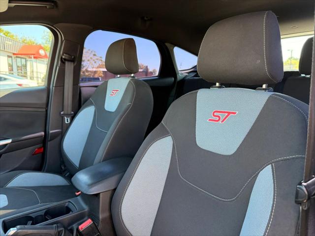 2017 Ford Focus ST Hatchback 4D
