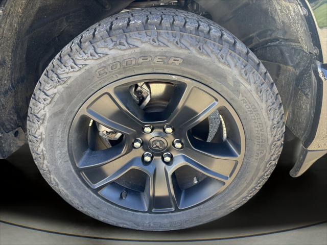 2021 Ram 1500 Big Horn Crew Cab 4x4 57 Box
