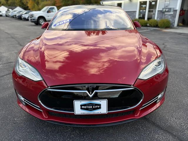 2014 Tesla Model S Unknown
