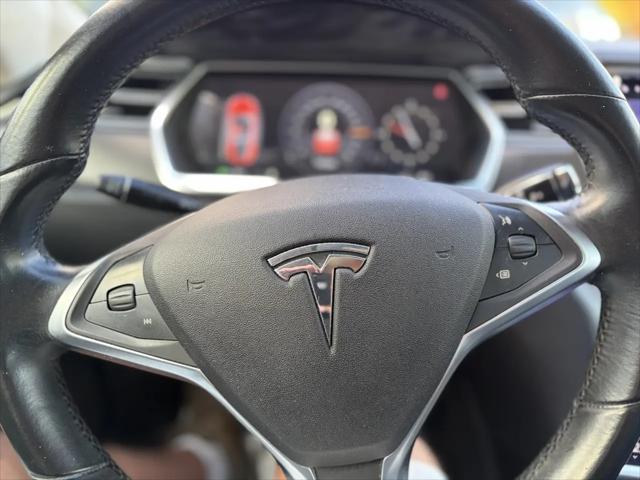 2014 Tesla Model S Unknown