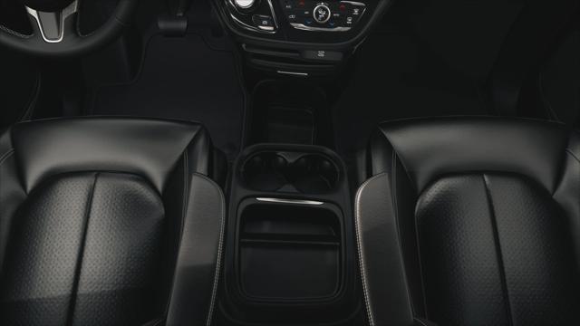 2027 Chrysler Pacifica Select AWD