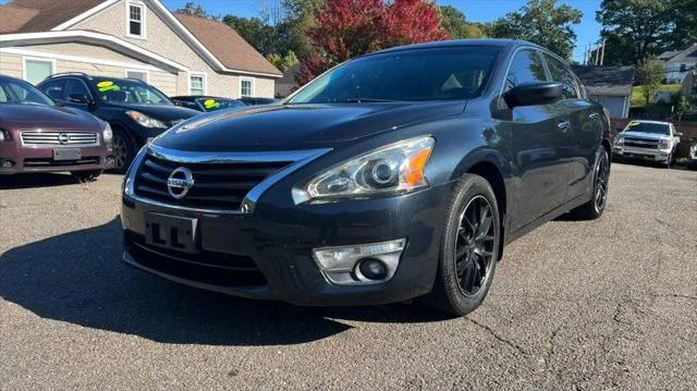 2015 Nissan Altima 2.5 SV for sale in West Haven, CT