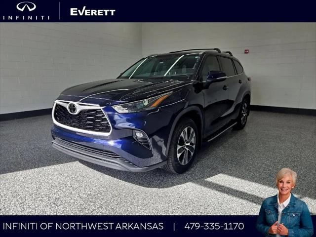 2022 Toyota Highlander XLE for sale in Rogers, AR