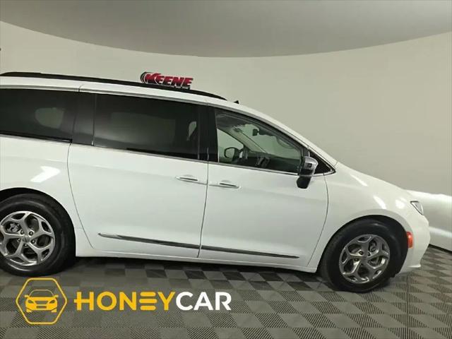2023 Chrysler Pacifica Limited for sale in Roanoke, VA