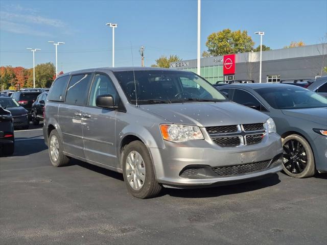 2017 Dodge Grand Caravan SE for sale in Madison, WI
