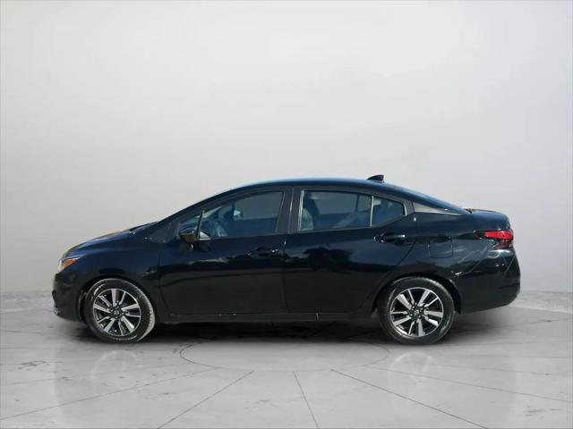 2021 Nissan Versa SV Xtronic CVT