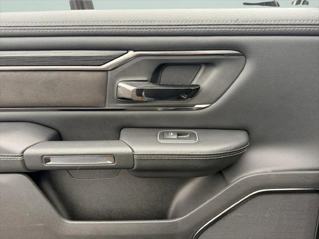 2024 Ram 1500 Laramie Crew Cab 4x4 57 Box