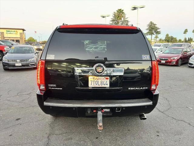 2012 Cadillac Escalade Platinum Edition