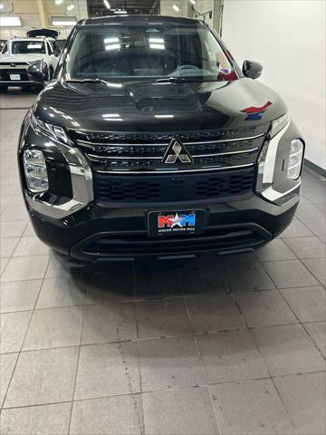 2024 Mitsubishi Outlander ES 2.5 S-AWC 2024 Mitsubishi Outlander ES 2.5 S-AWC