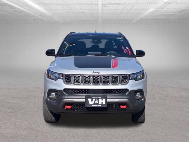 2025 Jeep Compass Trailhawk 4x4