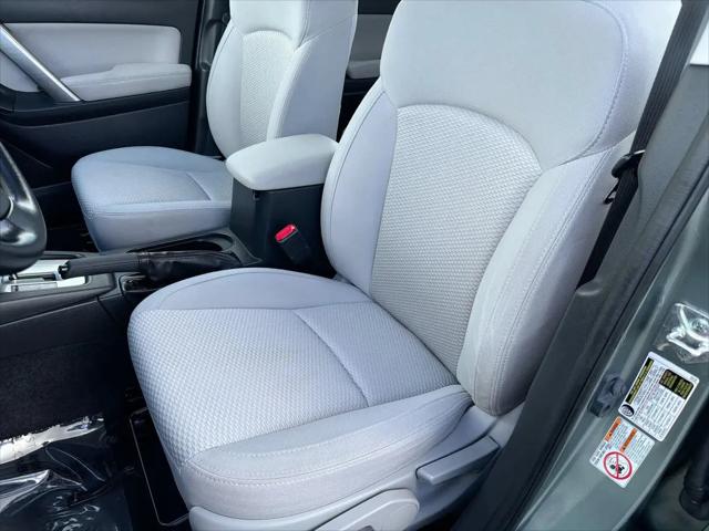 2015 Subaru Forester 2.5i