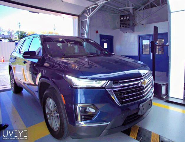 2023 Chevrolet Traverse AWD LT Leather
