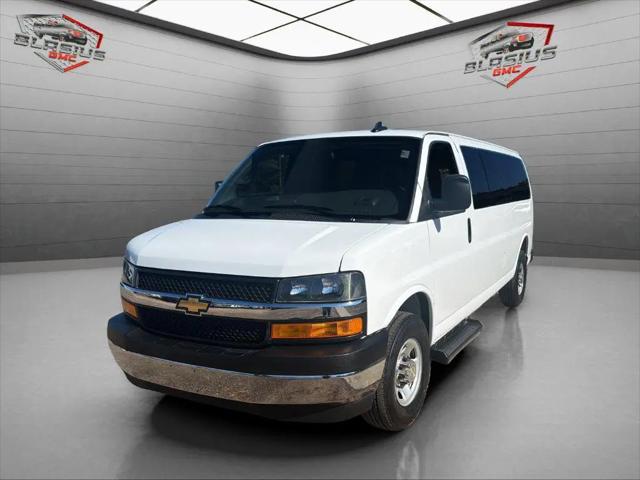 2025 Chevrolet Express Passenger RWD 3500 Extended Wheelbase LT for sale in Branford, CT