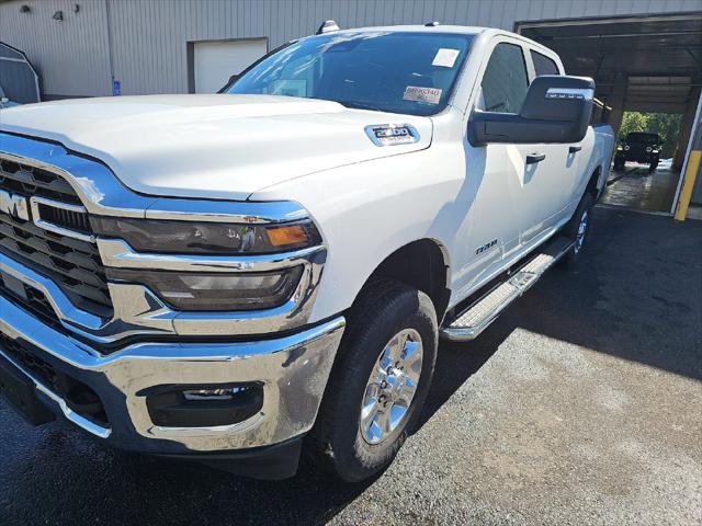 2025 RAM 2500 Big Horn Crew Cab 4x4 64 Box 2025 RAM 2500 Big Horn Crew Cab 4x4 64 Box