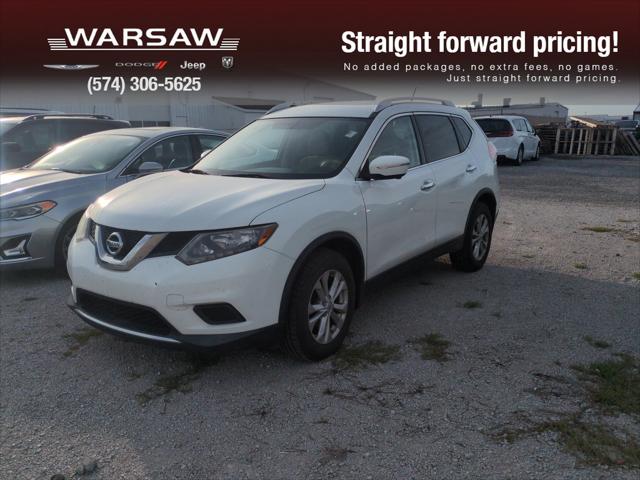 2015 Nissan Rogue SV for sale in Warsaw, IN