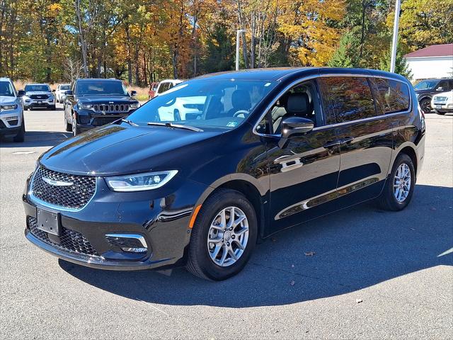 2026 Chrysler Pacifica Select 2026 Chrysler Pacifica Select