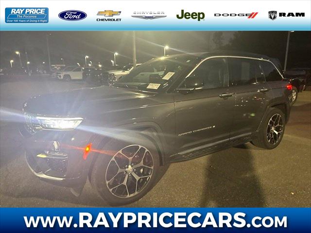 2025 Jeep Grand Cherokee Summit Reserve 4x4 2025 Jeep Grand Cherokee Summit Reserve 4x4