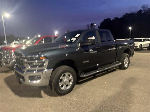 2026 RAM 2500 Big Horn Crew Cab 4x4 64 Box 2026 RAM 2500 Big Horn Crew Cab 4x4 64 Box