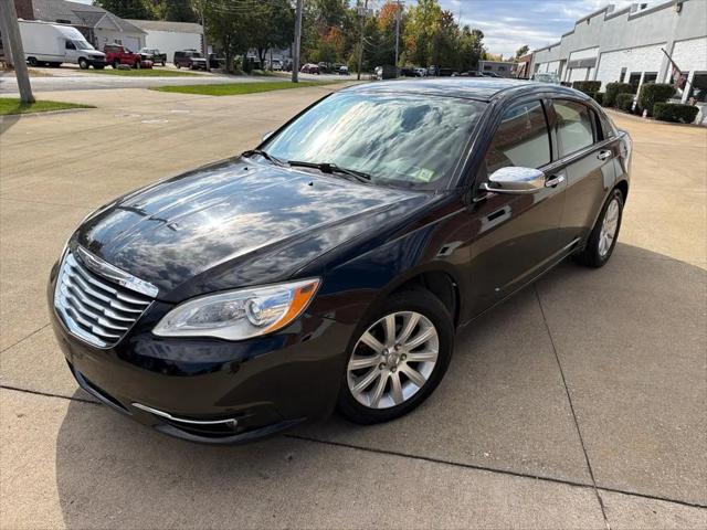 2013 Chrysler 200 Limited for sale in Cleveland, OH