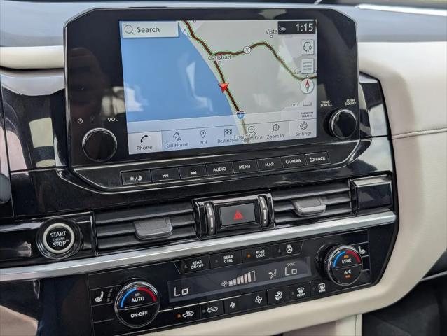 2022 Nissan Pathfinder SL 4WD