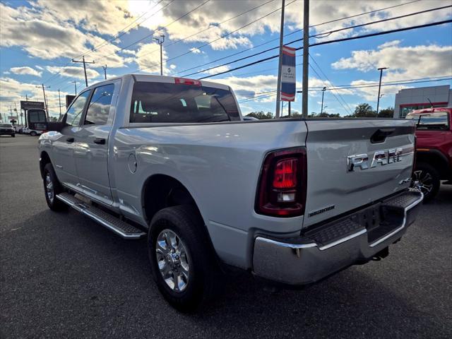 2026 Ram 2500 Big Horn Crew Cab 4x4 64 Box