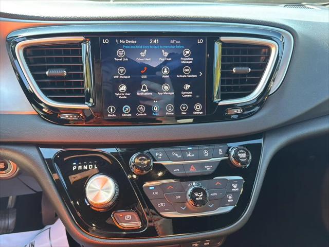2020 Chrysler Pacifica Touring