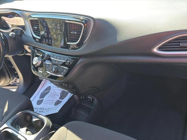 2020 Chrysler Pacifica Touring