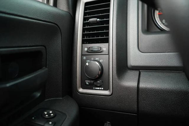 2017 Ram 2500 Tradesman Crew Cab 4x4 64 Box