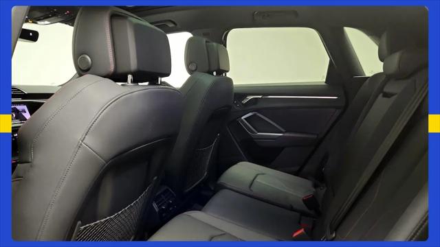 2025 Audi Q3 Premium 45 TFSI S line quattro Tiptronic