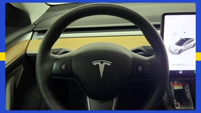 2021 Tesla Model 3 Standard Range Plus Rear-Wheel Drive