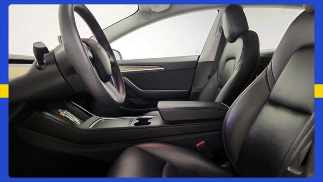 2021 Tesla Model 3 Standard Range Plus Rear-Wheel Drive