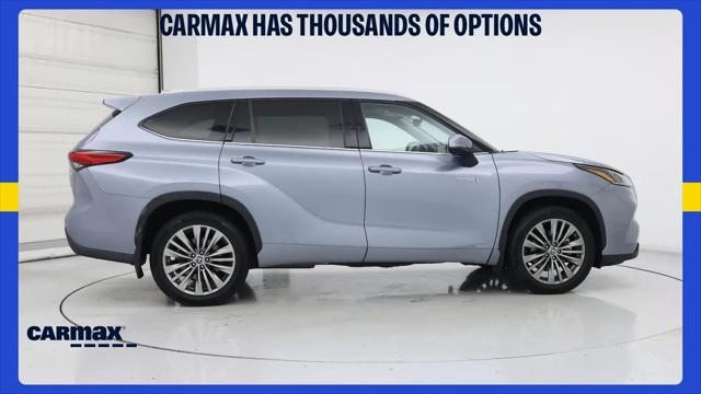 2021 Toyota Highlander Hybrid Platinum