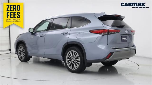 2021 Toyota Highlander Hybrid Platinum
