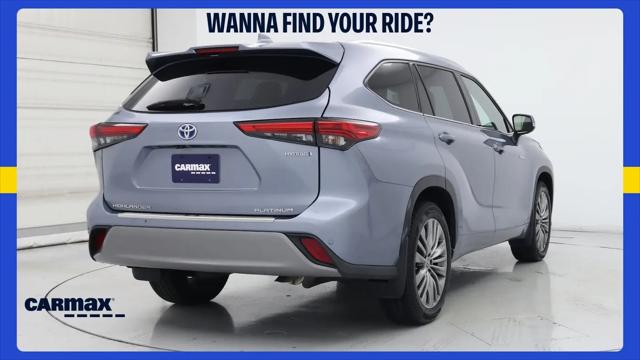 2021 Toyota Highlander Hybrid Platinum